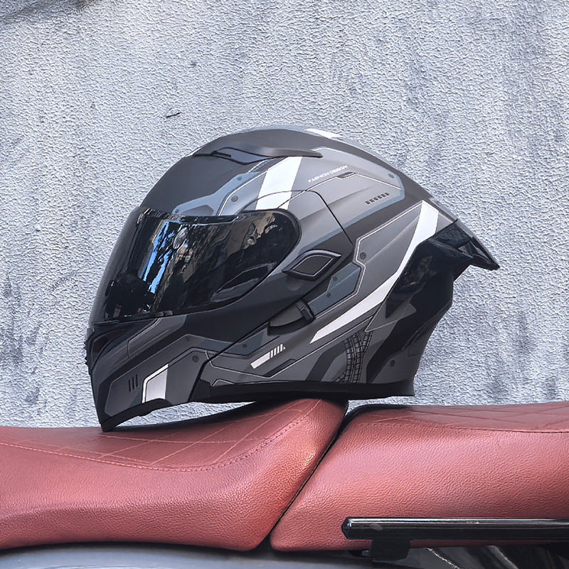 Flip-up motorcycle helmet with dual visors and a tinted rear spoiler-I149