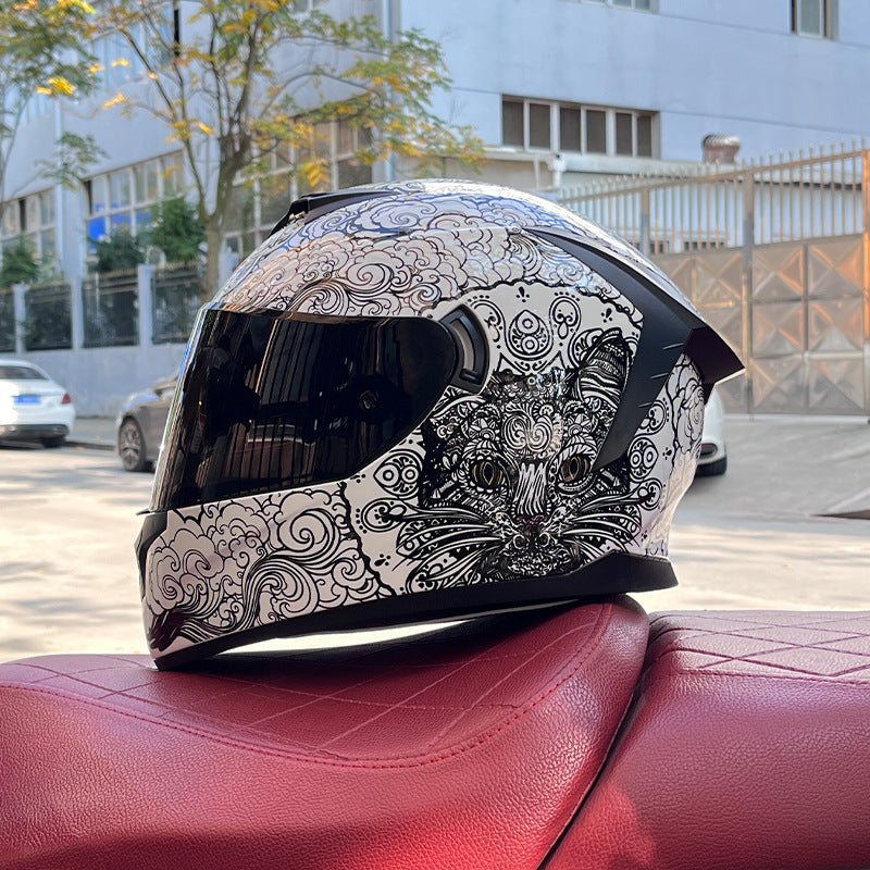 Dazzling Full-Face Motorcycle Helmet with Dual Visors (Racing Style)-I158