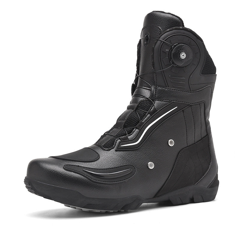 Motorcycle riding boots are comfortable and durable.-K165