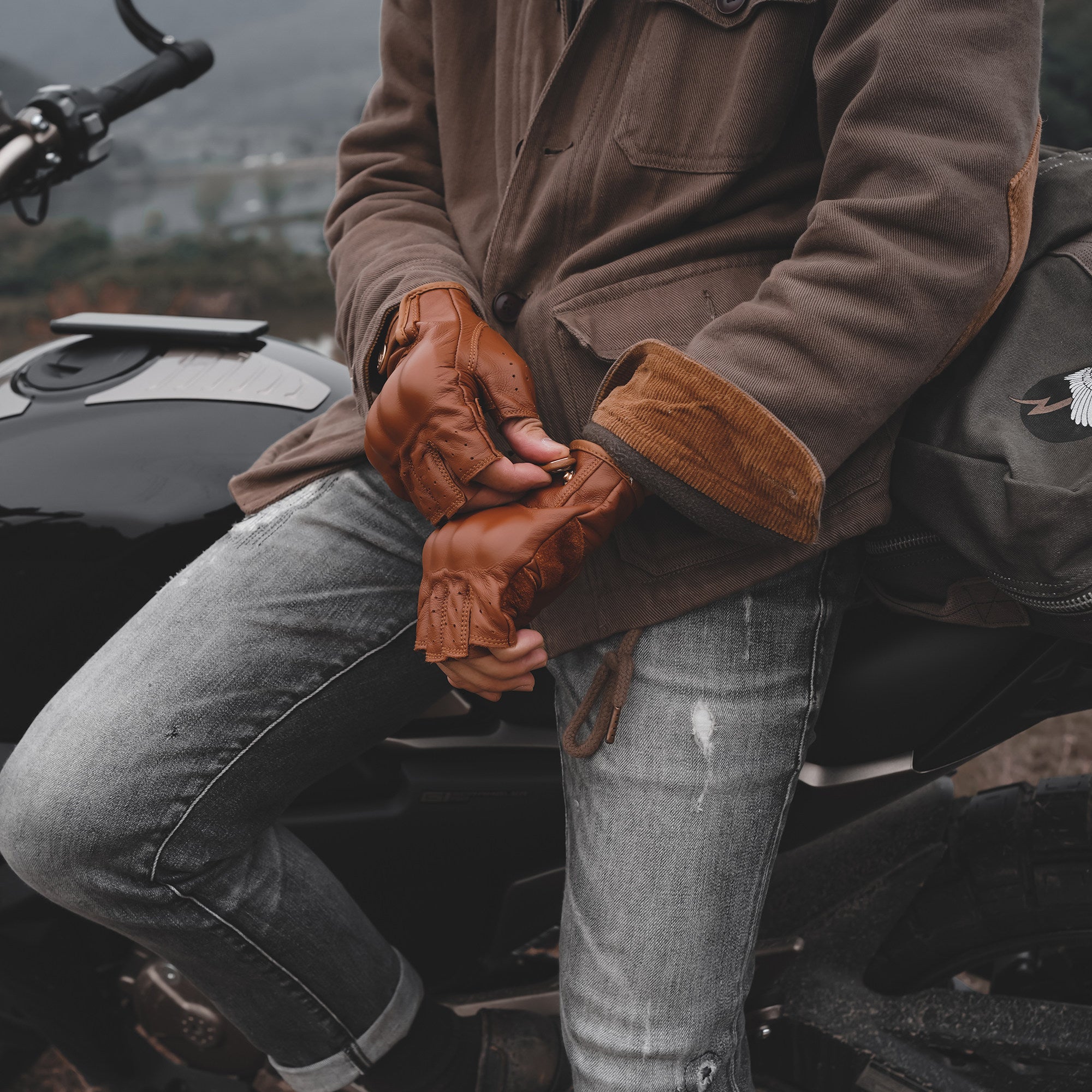 Summer Retro Breathable Fingerless Cycling Gloves-G41