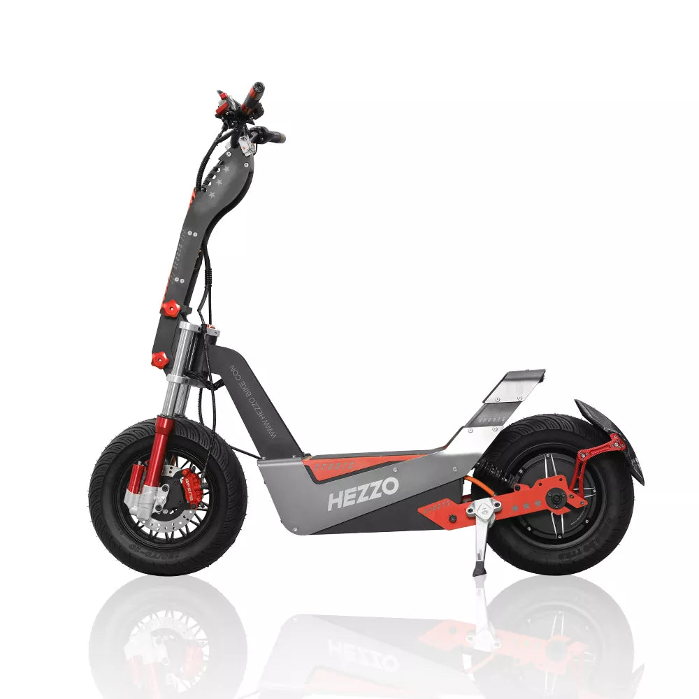8000W electric scooter, 65 miles of range，Up to 75MPH -F8