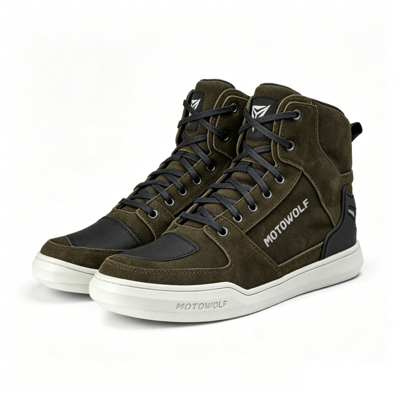 Motorcycle riding shoes are both durable and slip-resistant-K58