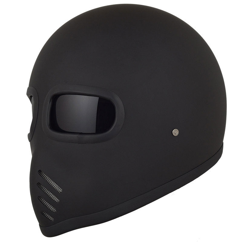 Full-Face Helmet with Face Shield Design — I37