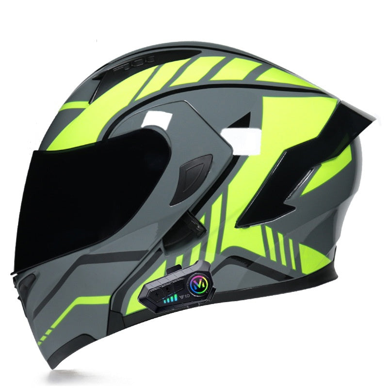 Helmet with Bluetooth and a dark or colored visor-I163