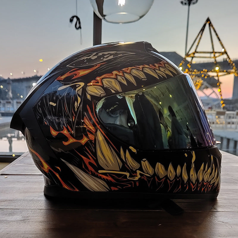 Full-face motorcycle helmet with dual visors-I204