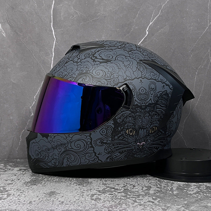 Full-face motorcycle helmet with an iridescent visor-I206