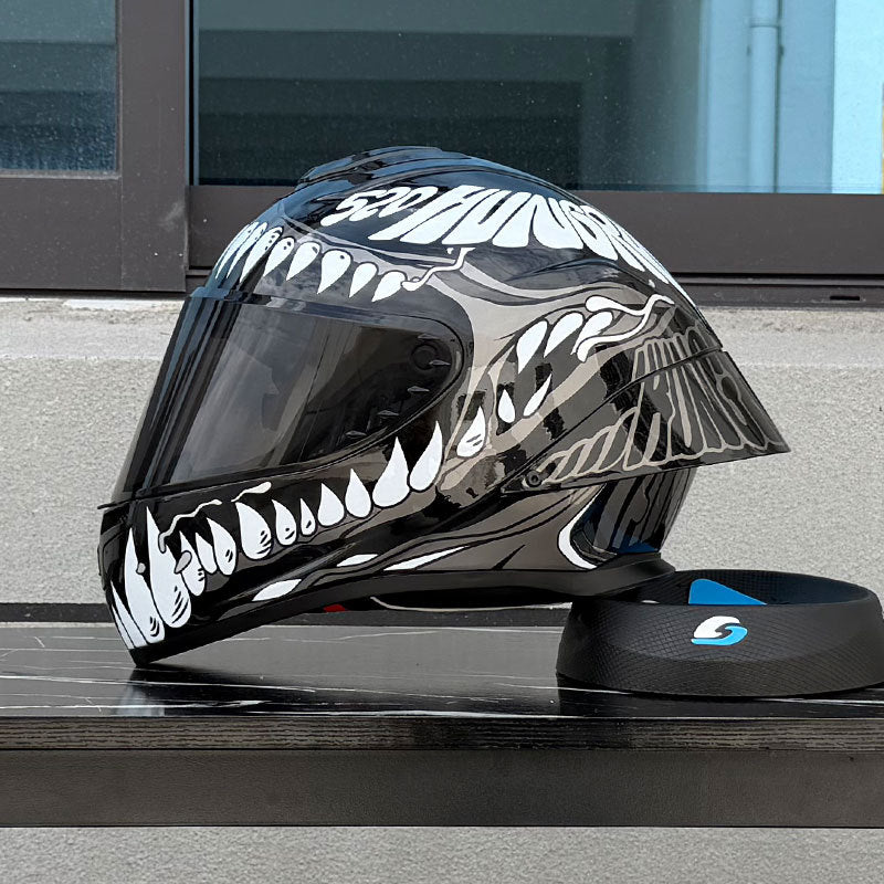 Bluetooth slot for full-face motorcycle helmet-I235