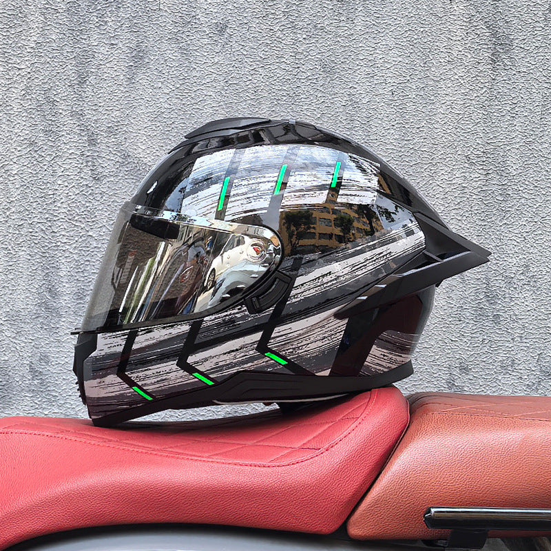 Full-face motorcycle helmet with dual visors (silver visor)-I193